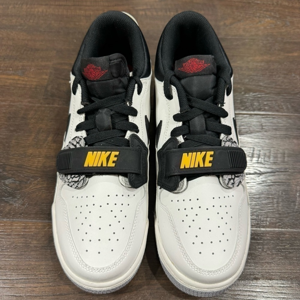 Nike Air Jordan Legacy 312 Low Lakers Retro Sneaker Size 8.5 Women‎ - Picture 3 of 11